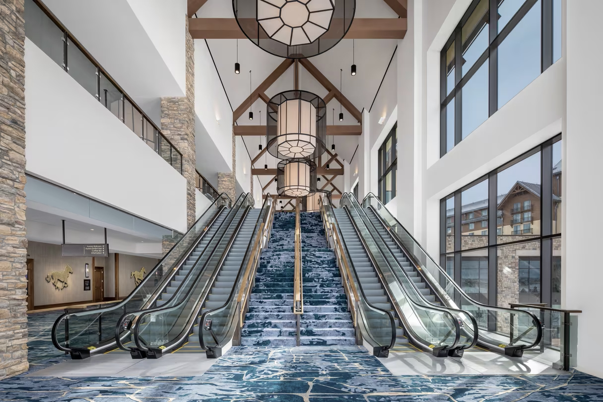 dengr-escalators-4739-hor-clsc-copy
